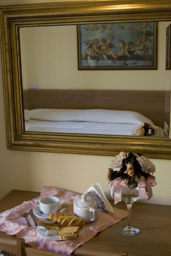 Hotel Arno Chianciano Terme Eksteriør billede