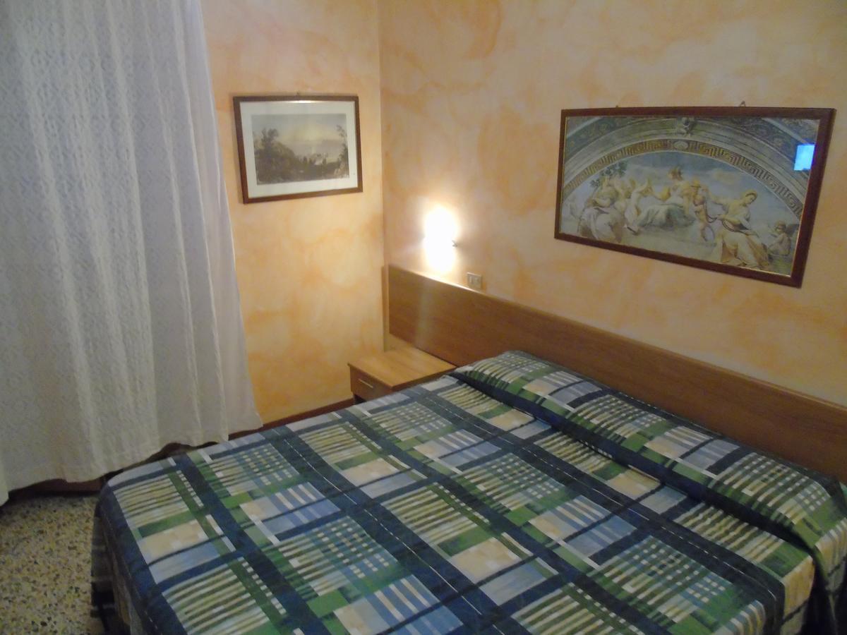 Hotel Arno Chianciano Terme Eksteriør billede